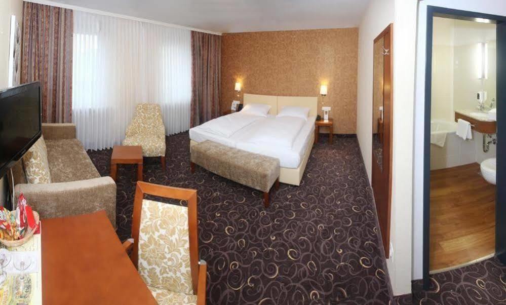 Hotel Lenz Φούλντα Εξωτερικό φωτογραφία